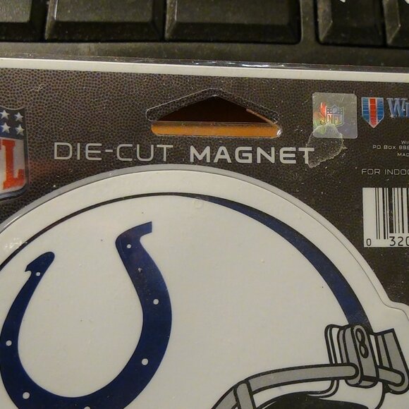 (2) NFL Indianapolis Colts 5" inch Cut-Out Auto Magnet Helmet by WinCraft Truck - Picture 6 of 10